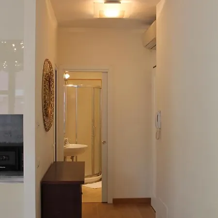 Da Mariella Vacanze Con Terrazzo * Σαν Ρέμο