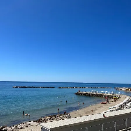 Da Mariella Vacanze Con Terrazzo Lejlighed Sanremo